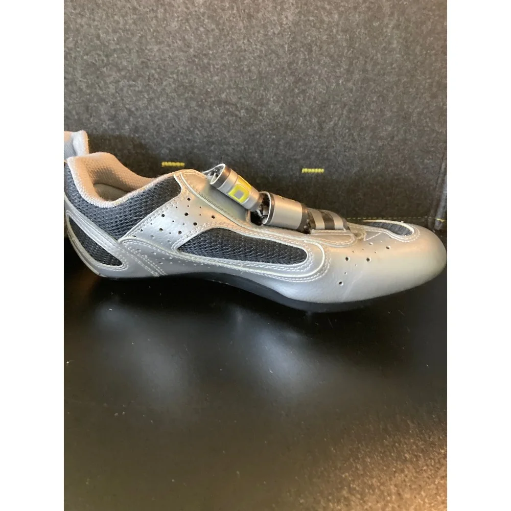 Diadora cycling shoes